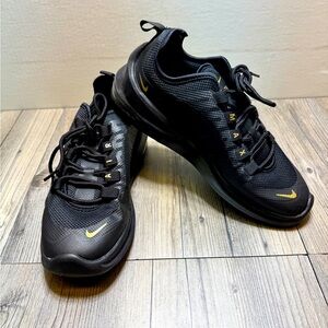 Nike Air Max Axis Black & Metallic Gold AA2168-007 Women’s Size 5 Sneakers Shoes